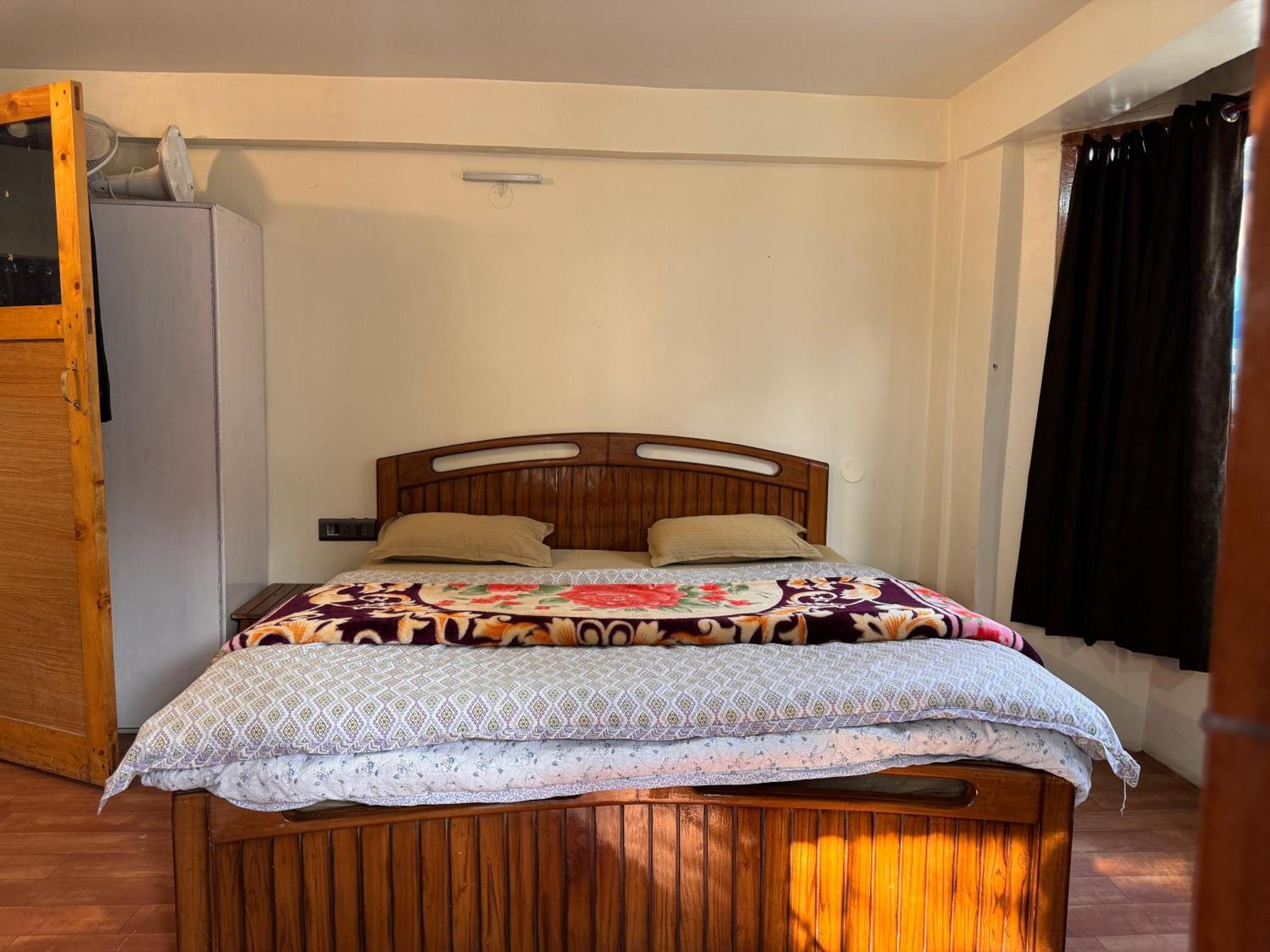 The Alpine Guest House Kasol Exterior foto